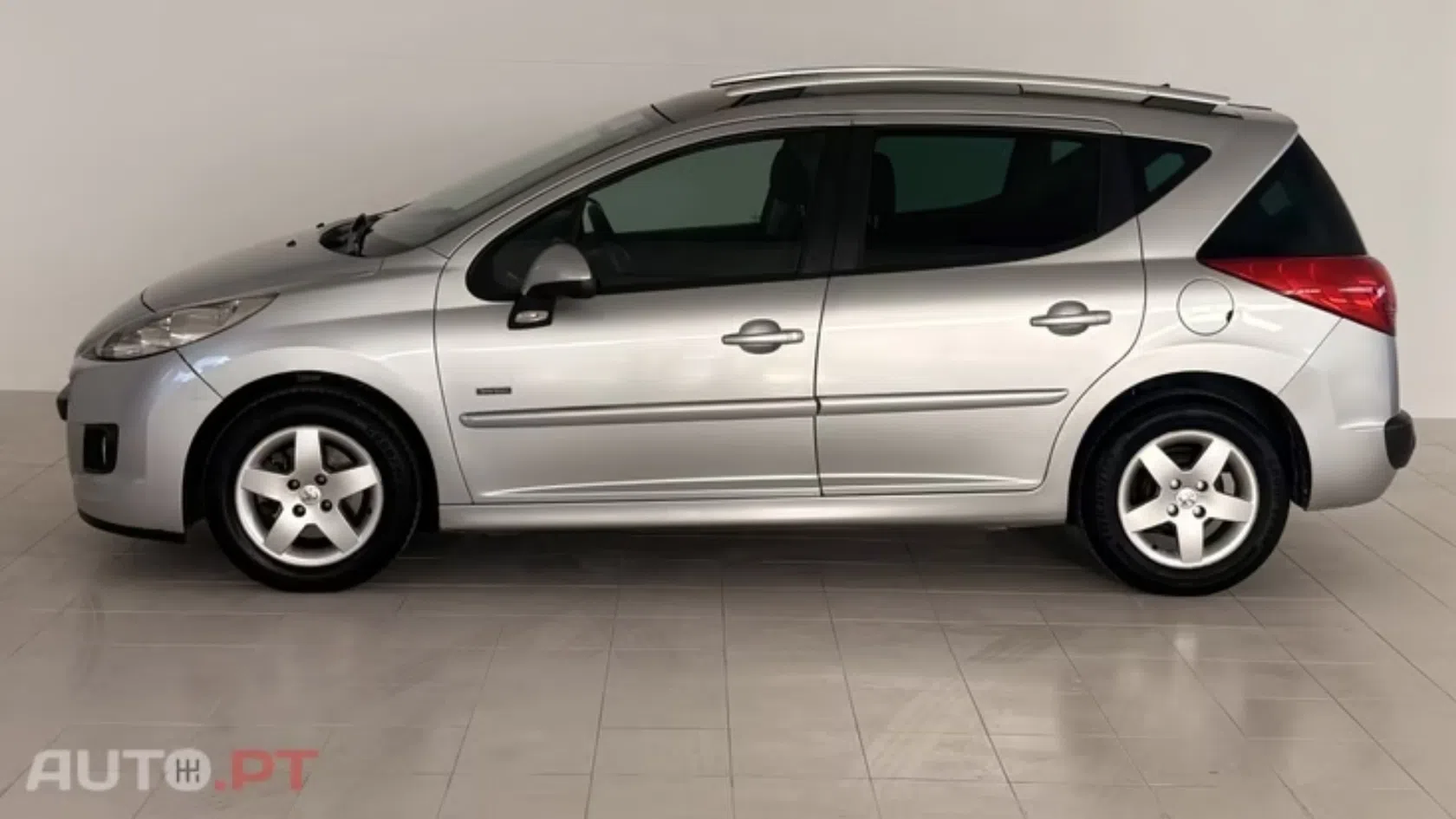 Carro peugeot 207 usado com preço até 5000 euros
